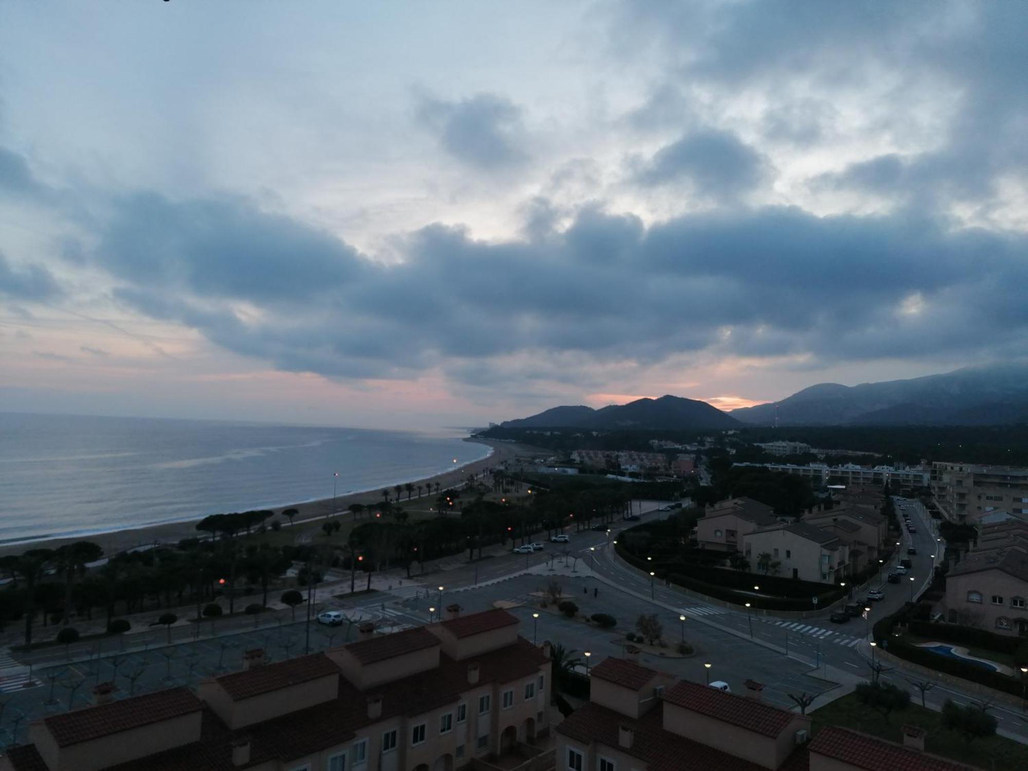 Apartamento Con Terraza, Vistas Playa Y Montana Vandellòs i l’Hospitalet de l’Infant Exterior foto
